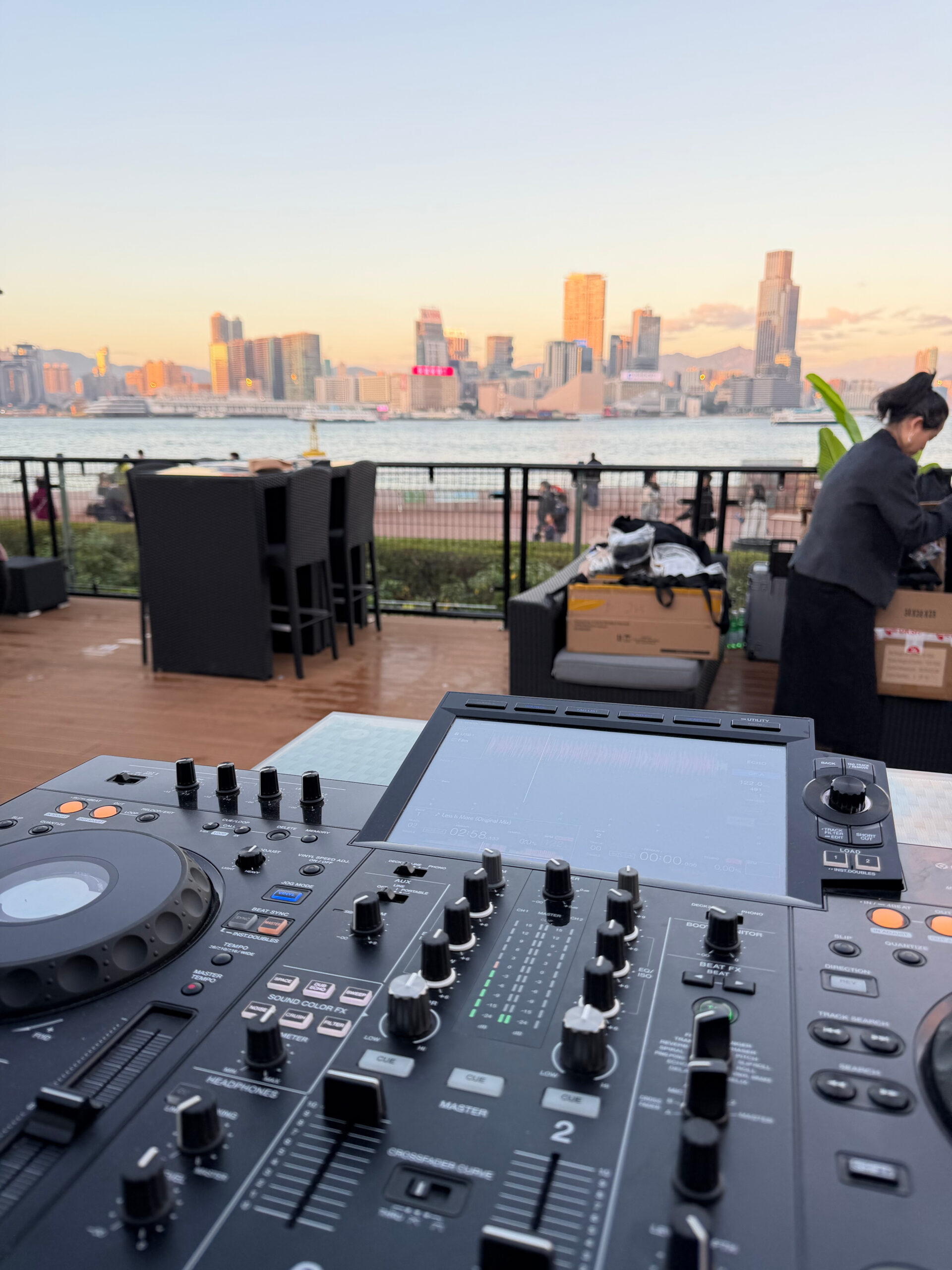 Rx3 rental hk mixer dj